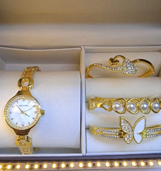 Time Luxe Women Watch © - Zyberloop